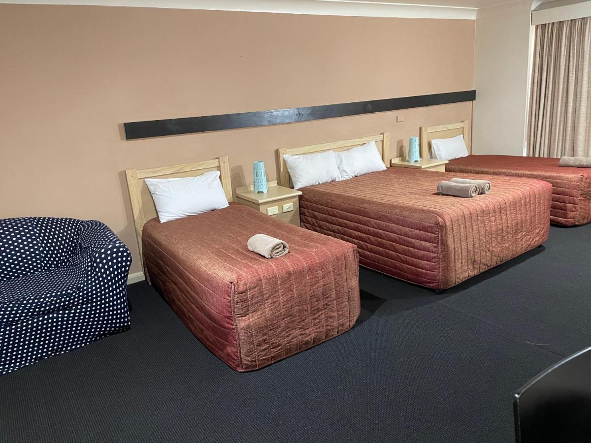 Countryman Motor Inn Cowra Ngoại thất bức ảnh