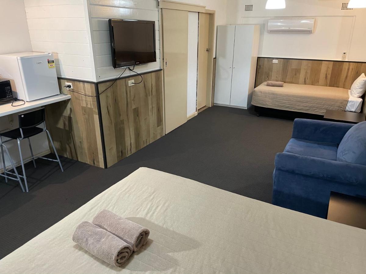 Countryman Motor Inn Cowra Ngoại thất bức ảnh