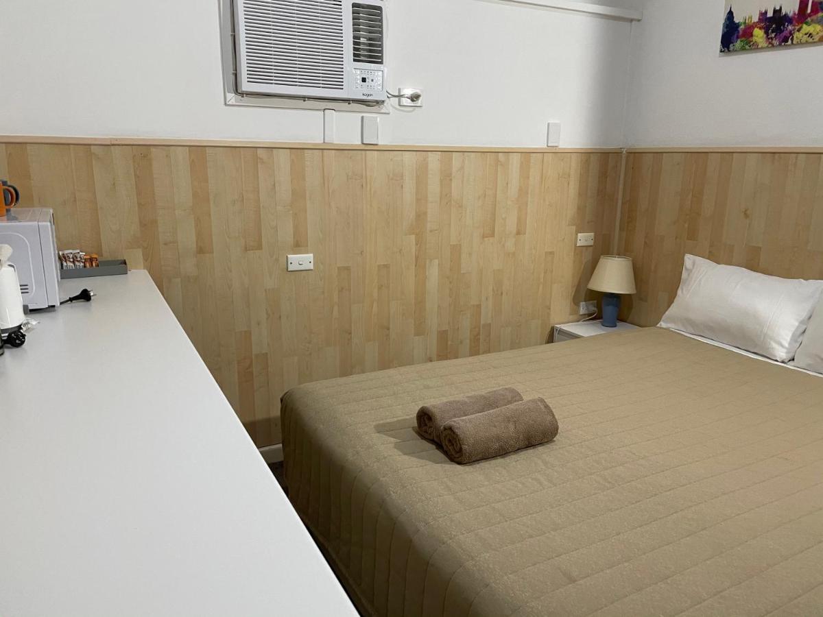 Countryman Motor Inn Cowra Ngoại thất bức ảnh